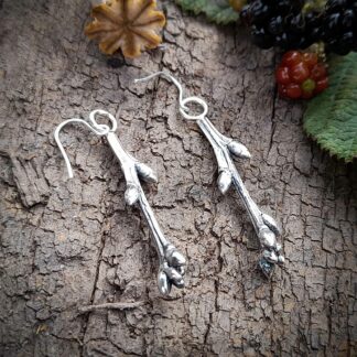 Oak-twig-earrings-natural-background-2